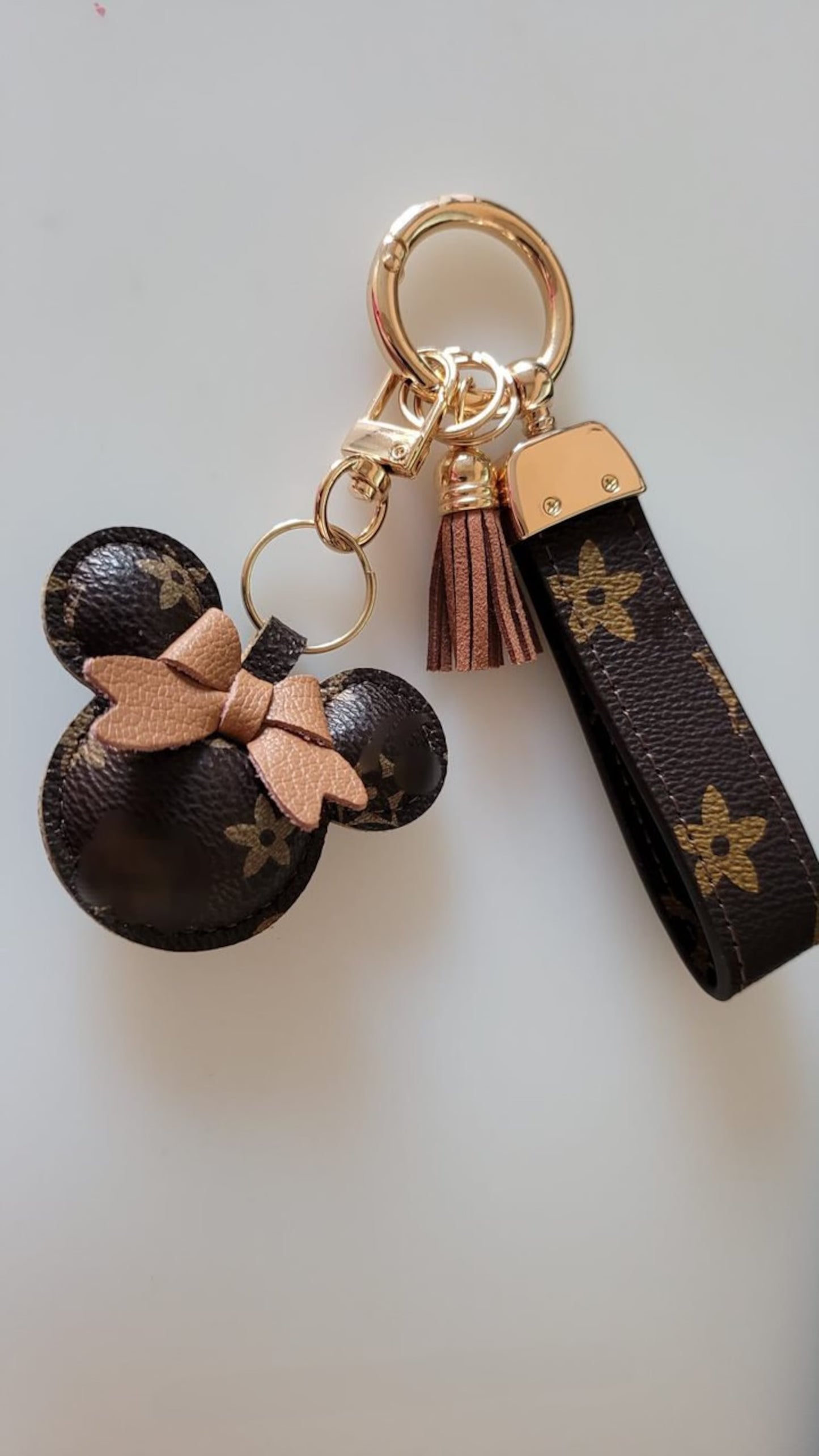 Minnie Keychain